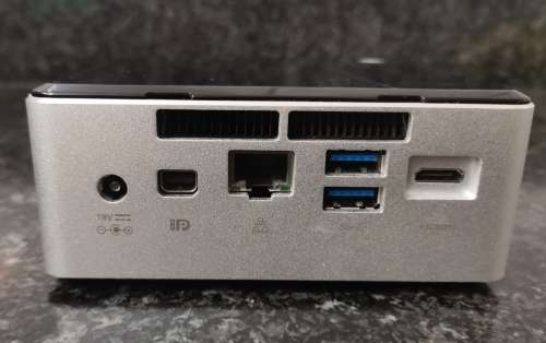 Intel NUC NUC5i5RYH
