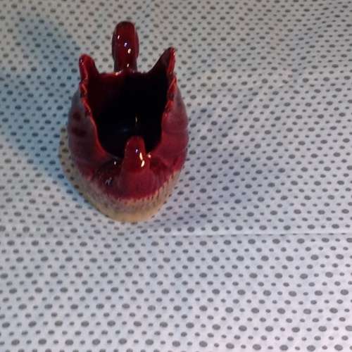Burgundy swan