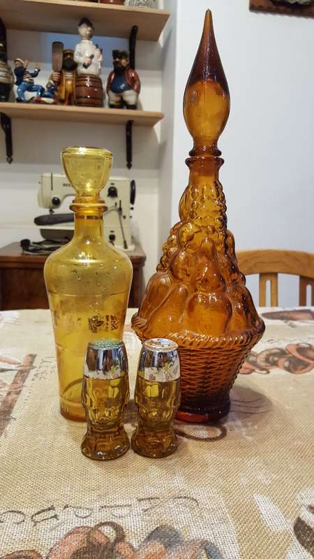 VINTAGE AMBER GLASSWARE