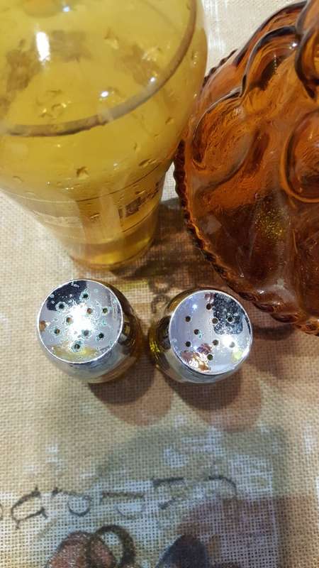 VINTAGE AMBER GLASSWARE