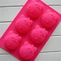 Tray with 6 Hello Kitty  - IDEAL FOR JELLIES / PUDDING & CUPCAKES / CHOCOLATE OR SOAPS