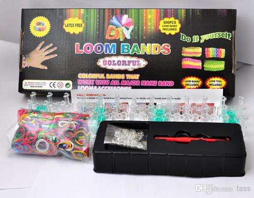 BOXED LOOM BAND KIT - 600 colored bands - closing at 13h15