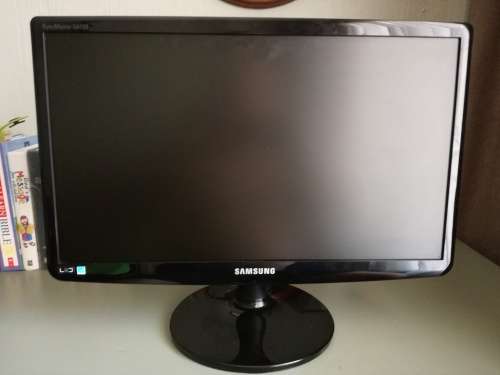Samsung S22A100N Widescreen LED Backlit Monitor