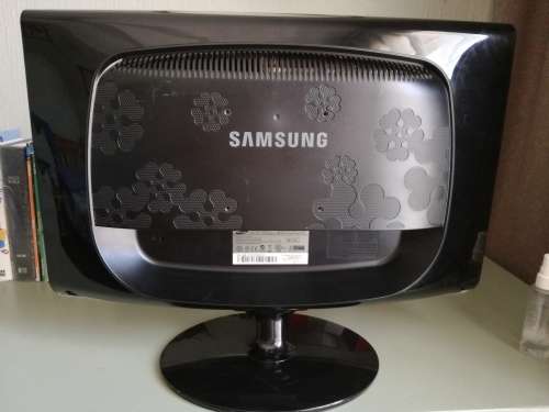 Samsung Syncmaster 2233SW Plus Widescreen LCD Monitor
