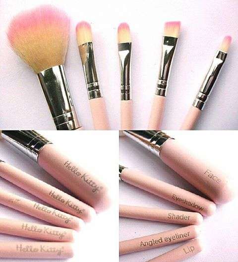Travel Makeup Brush set - Hello Kitty in PALE PINK