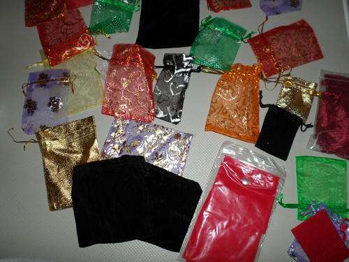 Jewelery bags Â± 30