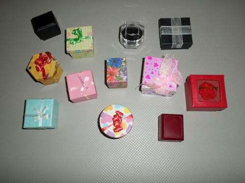 Various Ring and Jewellery boxes Â± 80