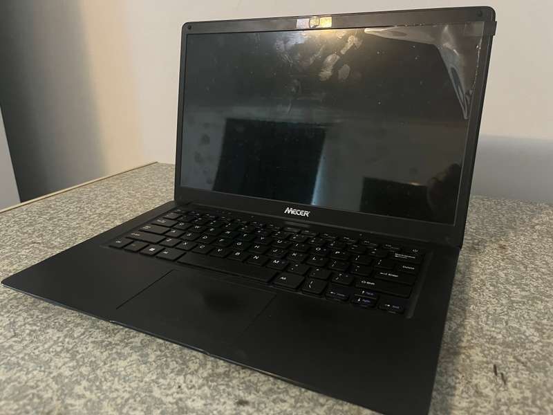 Mecer Laptop