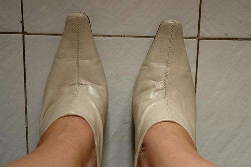 LUELLA BEIGE CUT BOOTS SIZE 7