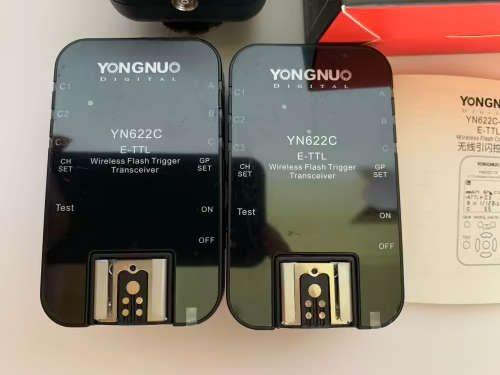 YONGNUO YN-622C-TX Wireless TTL Flash Controller Transmitter for Canon with Two YN622C Transceivers.