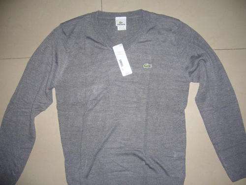 LACOSTE - GREY - V NECK SIZE MEDIUM -   NEW   -
