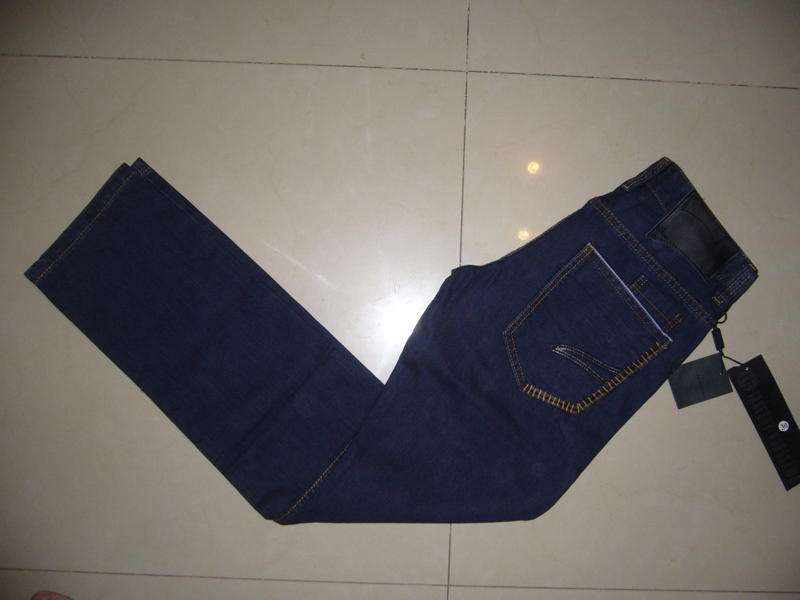 TAKESHY KUROSAWA - TAPERED LEG - DENIMS SERIES - SIZE 34 -