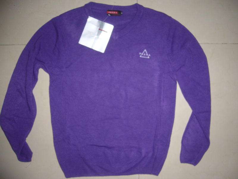 PRADA - PURPLE - V NECK - SIZE SMALL - NEW - WITH TAGS -