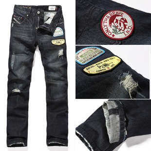 - DIESEL - Timmen Skinny Denims - Size 31  - Just In -