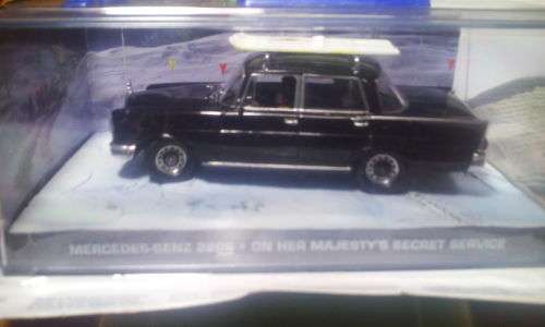 JAMES BOND!! MERCEDES-BENZ