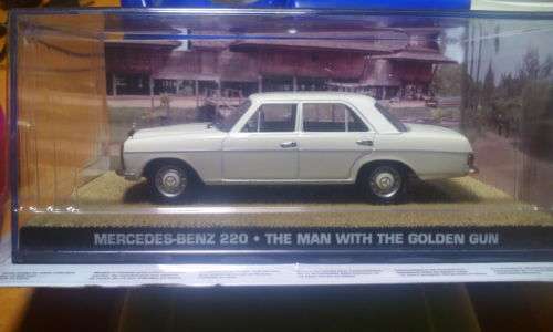 JAMES BOND!! MERCEDES-BENZ 220