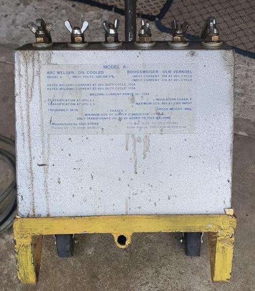 Eezi Strike Model A Professional Arc Welder
