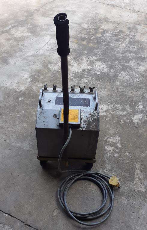 Eezi Strike Model A Professional Arc Welder