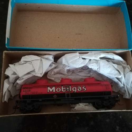 Athearn Mobilgas Tanker
