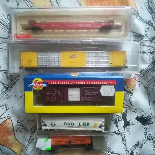 5 x N Gauge Goods Wagons