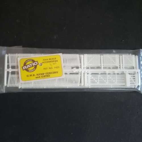Ratio Fencing and gates (2 packs)