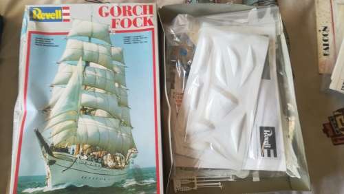 Revell Gorch Fock 1/253