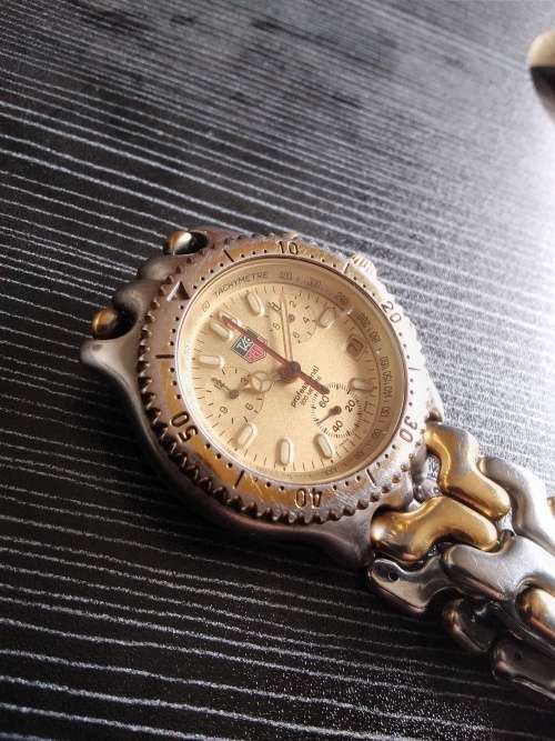 Tag Heuer Professional 200m Chronograph Watch (relist)