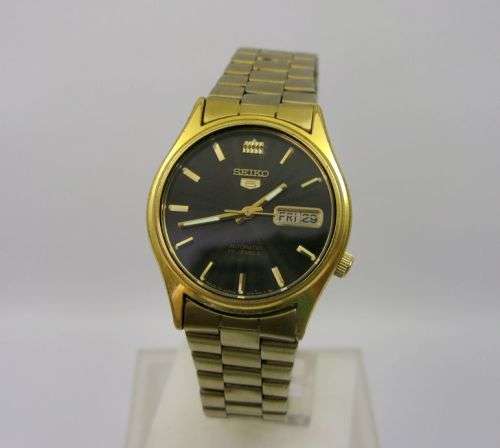 Collectable Original Vintage Seiko 5 Automatic Watch. Black Dial, Day/Date. 17 Jewels. Made in Japan