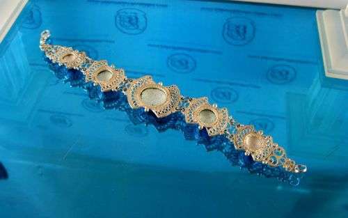 Traditional Russian Enamel "Finift" Bracelet from Rostov City. Hand Made in Russia.