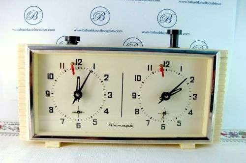 Genuine Old USSR Russian Chess Clock. 1960-s. Mechanical movement.