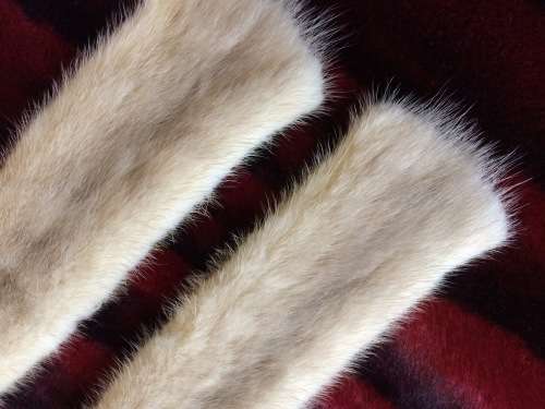 Vintage mink collar