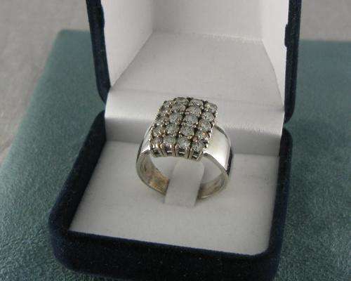 Vintage 925 Silver Cluster Ring with Crystals