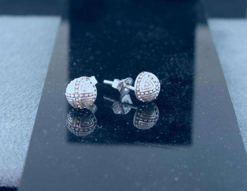 Original Thomas Sabo Sterling Silver Stud Earrings. Hallmarked.