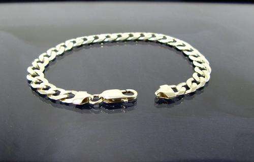Vintage 925 Sterling Silver Bracelet. Made in Italy.