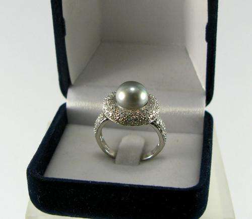 Beautiful Big Vintage 925 Silver Cluster Ring with Mabe Pearl & Crystals. Hand Made.