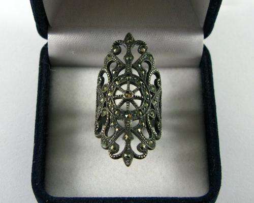 Wide Beautiful Old Vintage 925 Sterling Silver Marcasite Ring. Maker Mark.