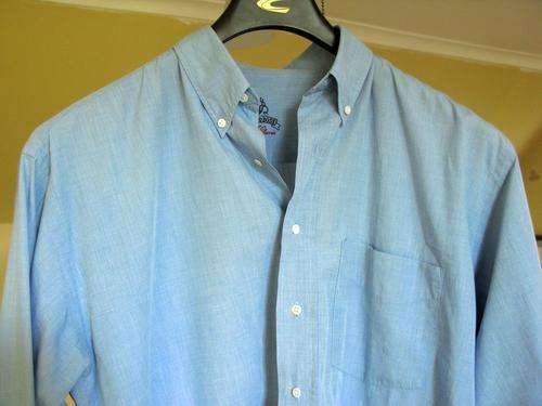 Original Vintage Denim Long Sleeve Shirt by HUGO BOSS. Size: 42.