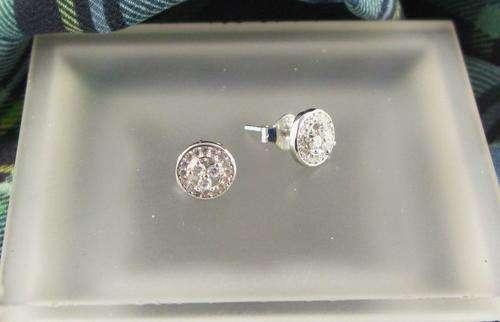 Pretty 925 Sterling Silver Cluster Stud Earrings with Crystals. As new!