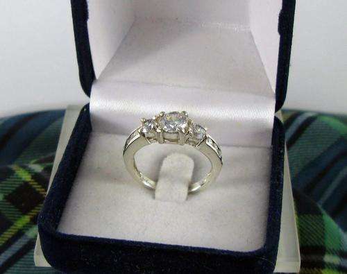 Classic Vintage Diamond Trio of CZ in 925 Sterling Silver Wedding Cluster Ring.