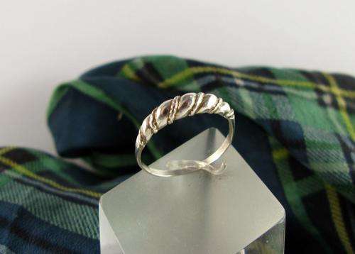 Vintage 925 silver ring