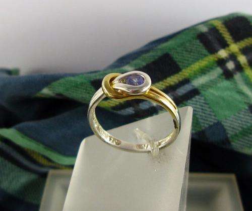 Stylish Vintage 925 Sterling Silver & Gold Solitaire Ring with Lab Tanzanite.