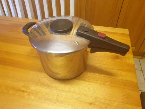 Amc pressure cooker manual deals