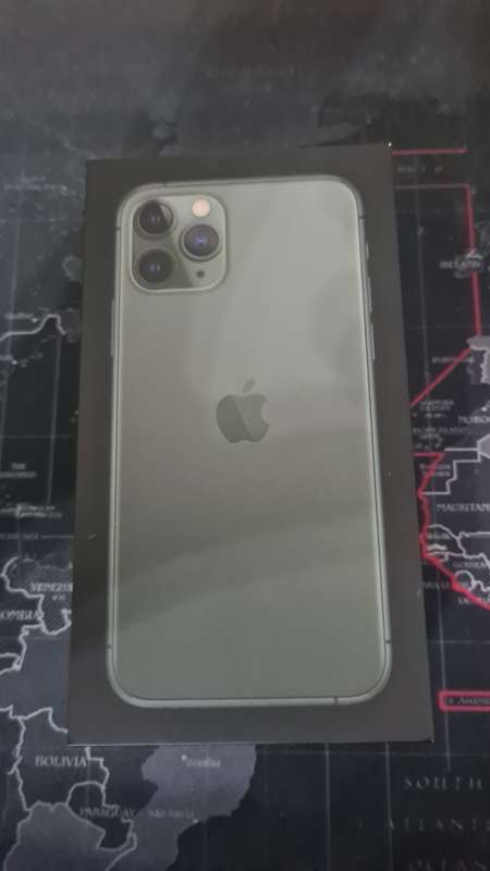**MINT** Iphone 11 Pro 64GB