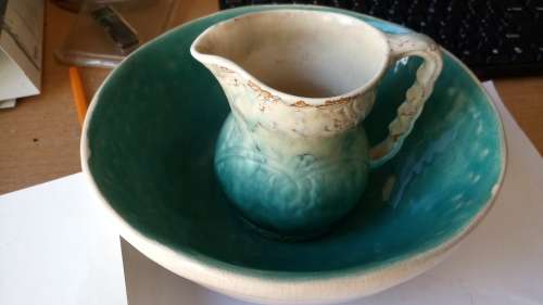 1 x bowl and jug