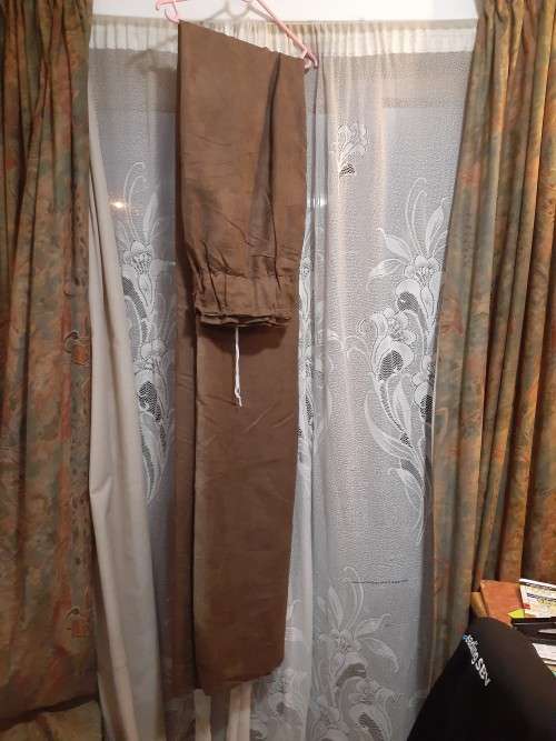 1 x 2 piece brown curtains
