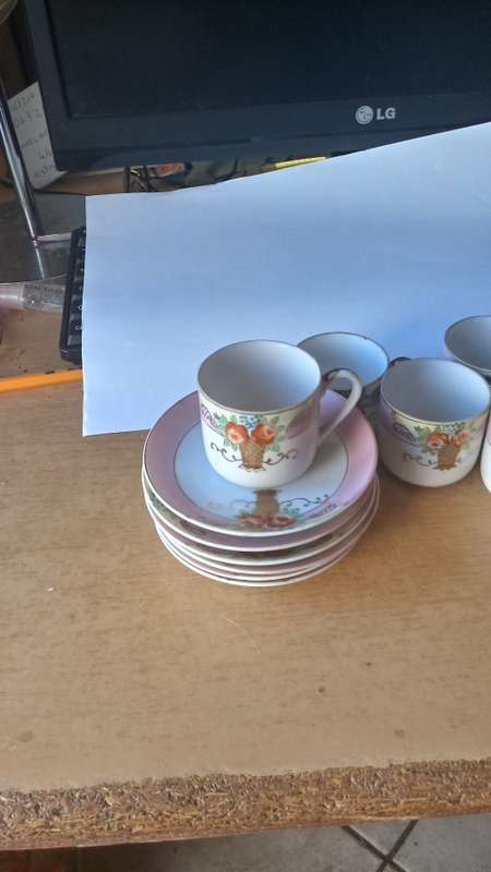 1 x mini tea set
