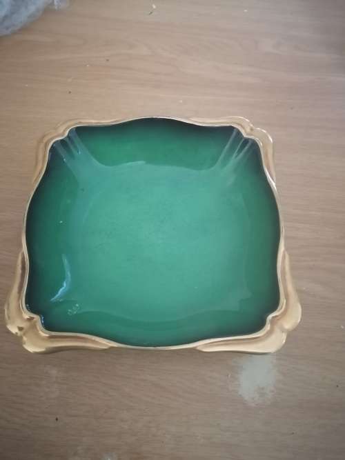 1 x carlton ware green and gold bowl