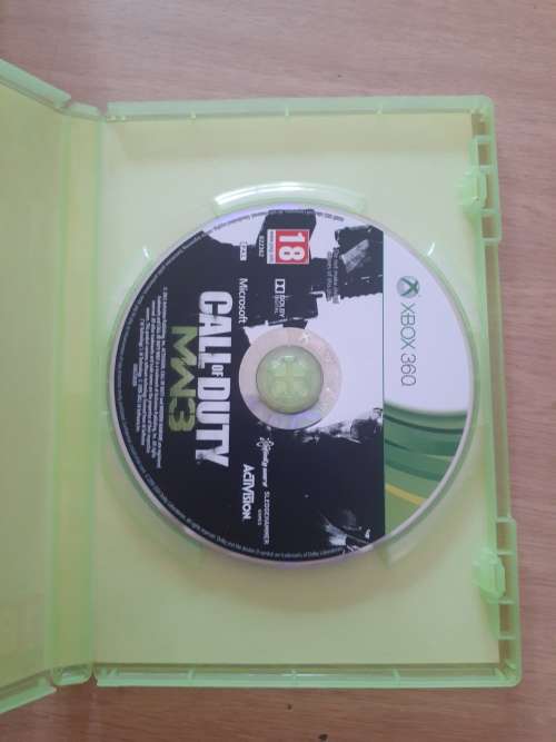 1 x xbox 360 game call of duty modern warfare iii