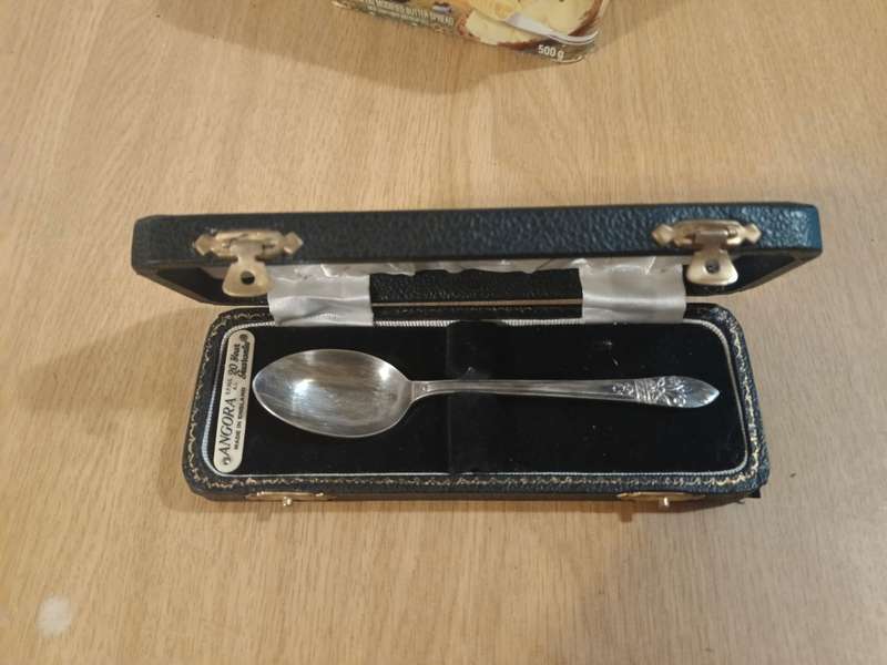 1 x teaspoon Angora E.P.N.S made in England
