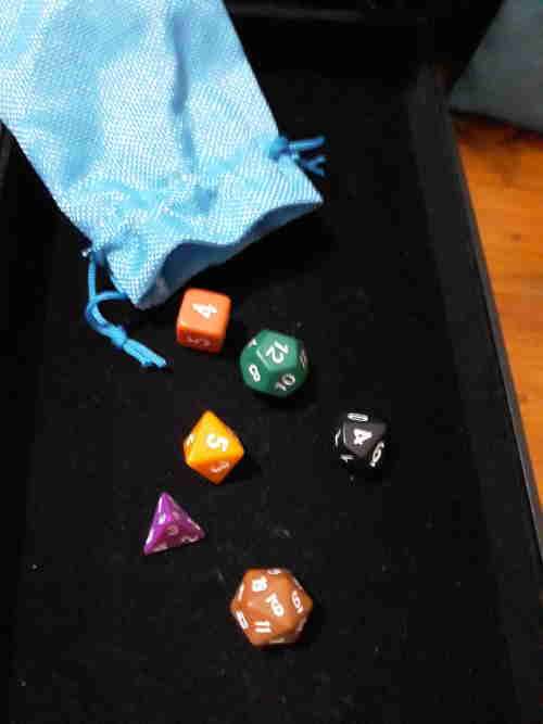Set of 6 polyhedral dice - in a drawstring bag - perfect for RPGs and similar board games